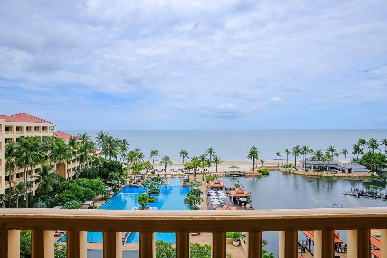 Dusit Thani Hua Hin Csaam Kültér fotó Vinpearl Hotel Nha Trang