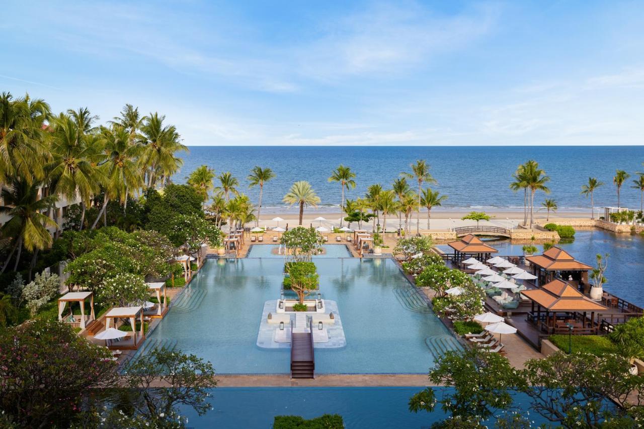 Dusit Thani Hua Hin Csaam Kültér fotó The pool at the Sheraton Nha Trang Hotel & Spa Resort