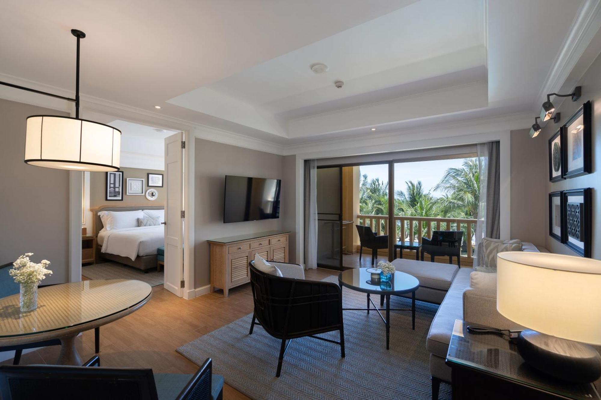 Dusit Thani Hua Hin Csaam Kültér fotó A suite at The Westin Maldives